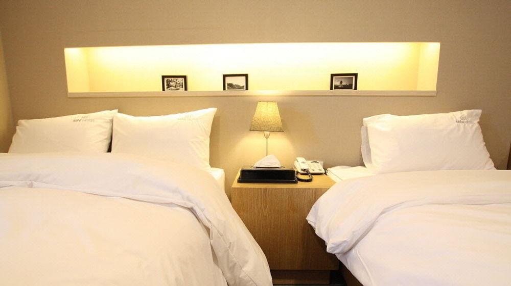 גייאונגג'ו Mini Hotel 141 מראה חיצוני תמונה