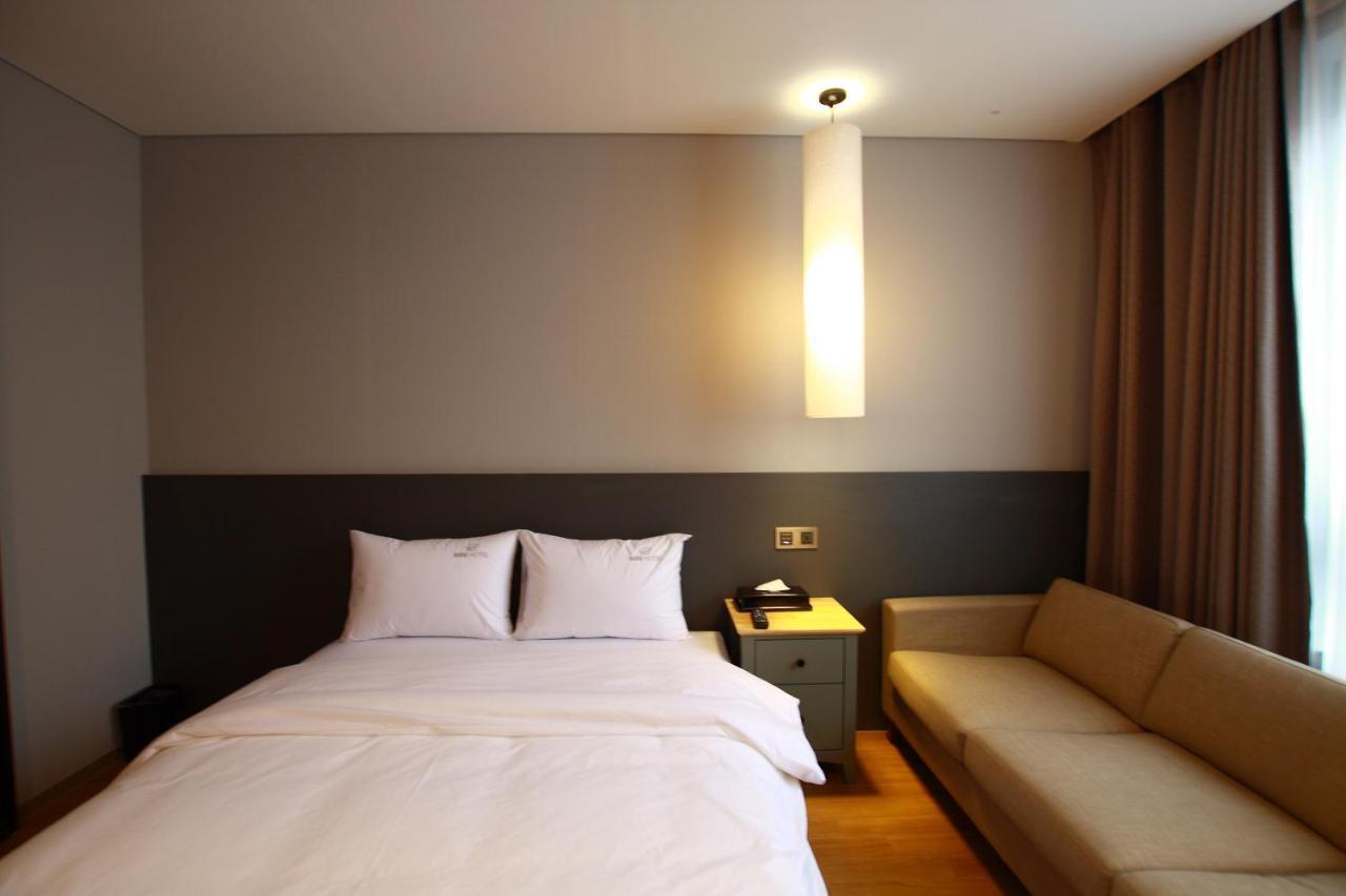 גייאונגג'ו Mini Hotel 141 מראה חיצוני תמונה