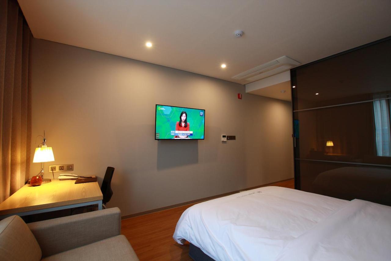 גייאונגג'ו Mini Hotel 141 מראה חיצוני תמונה