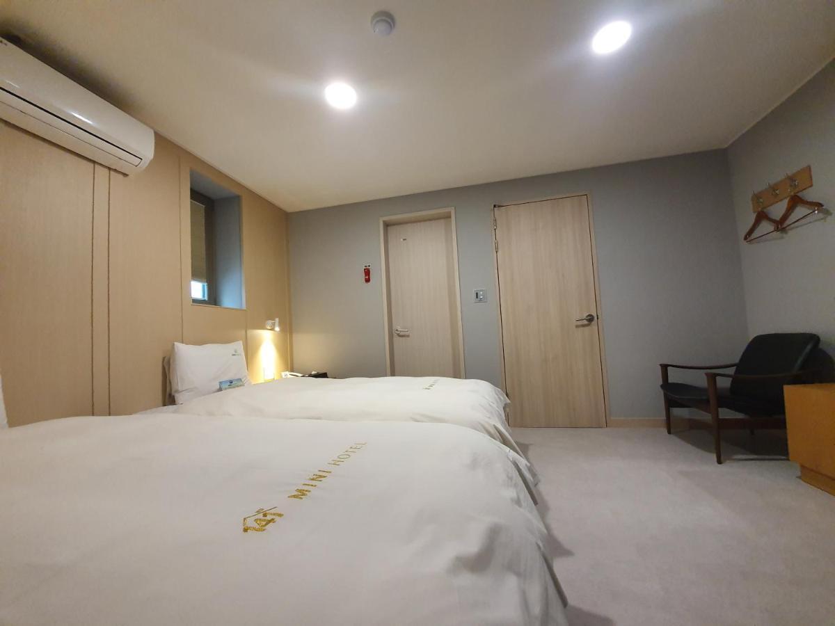 גייאונגג'ו Mini Hotel 141 מראה חיצוני תמונה